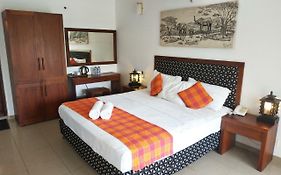 Hotel Pinnalanda - New Deal! Exclusive Offers On Pickups Available!